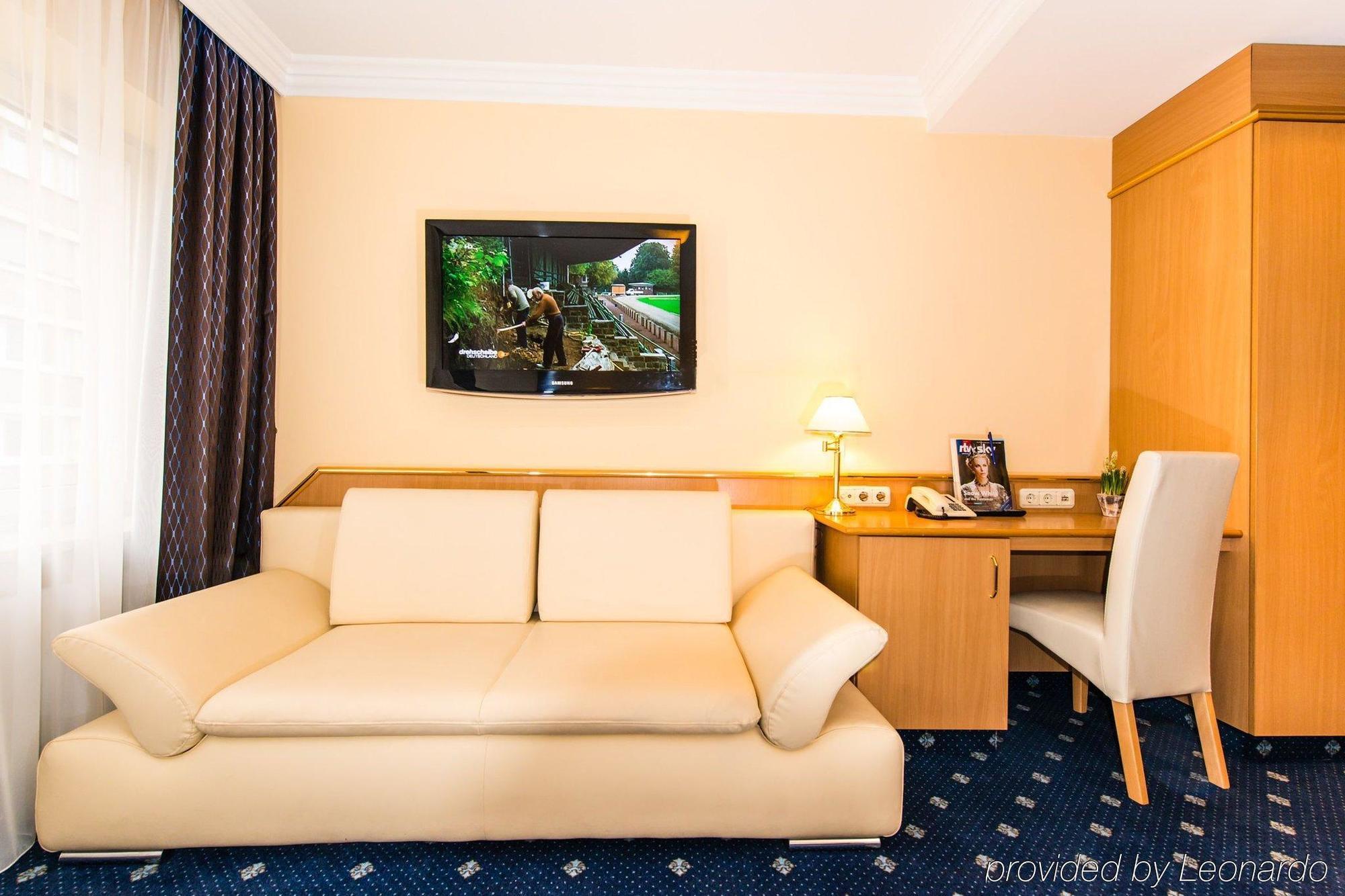 Hotel Royal Μόναχο Δωμάτιο φωτογραφία